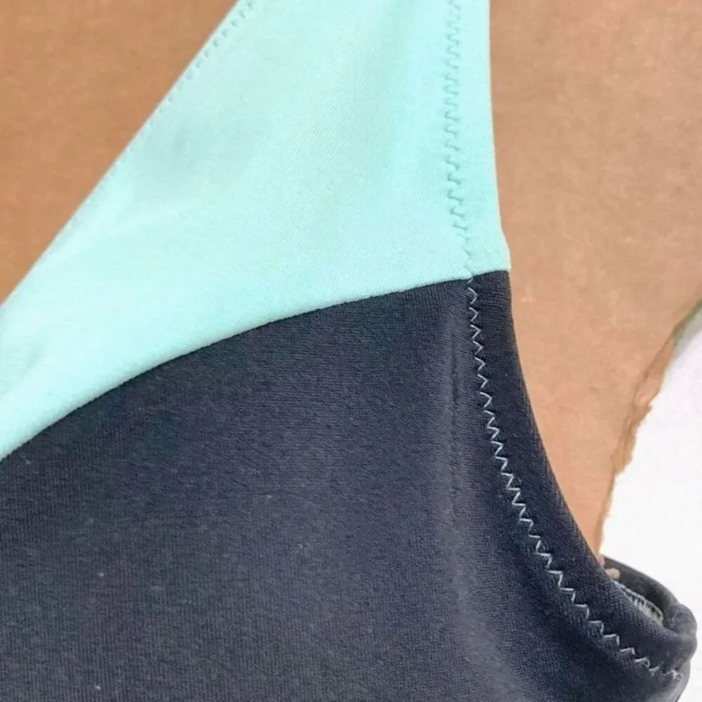 VICTORIAS SECRET PINK Teal and Black Bikini Top Adjustable Womens Small